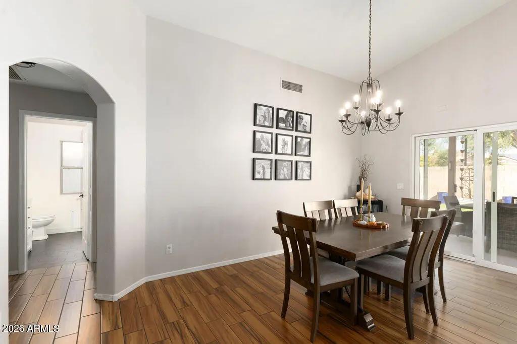 Real Estate Picture 10