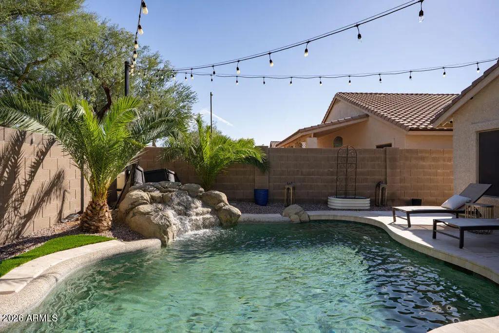 Real Estate Picture 22