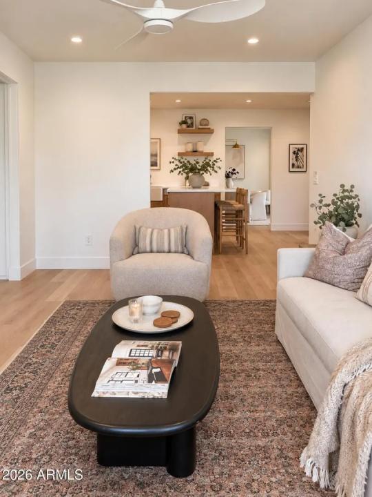 Real Estate Picture 7