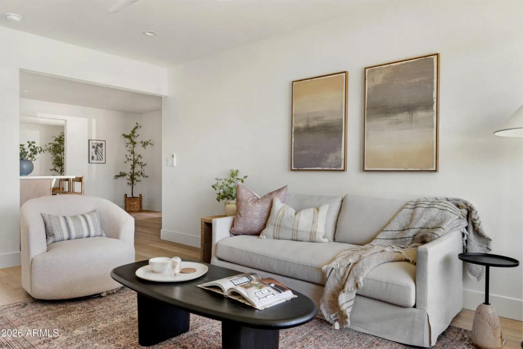 Real Estate Picture 6