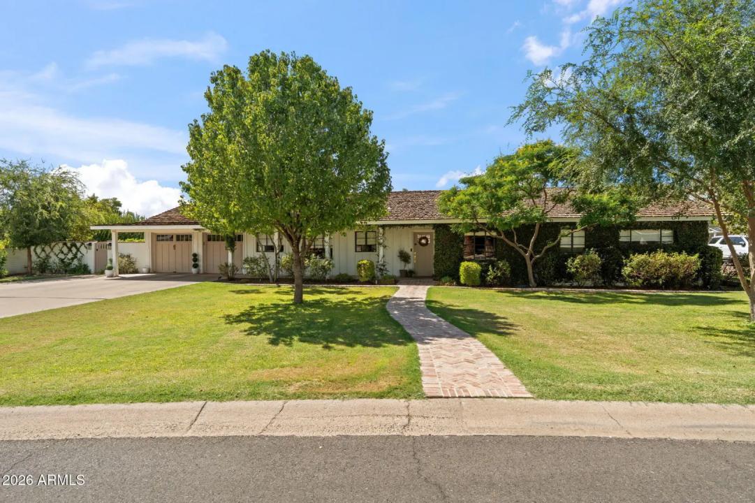 Real Estate Picture 34