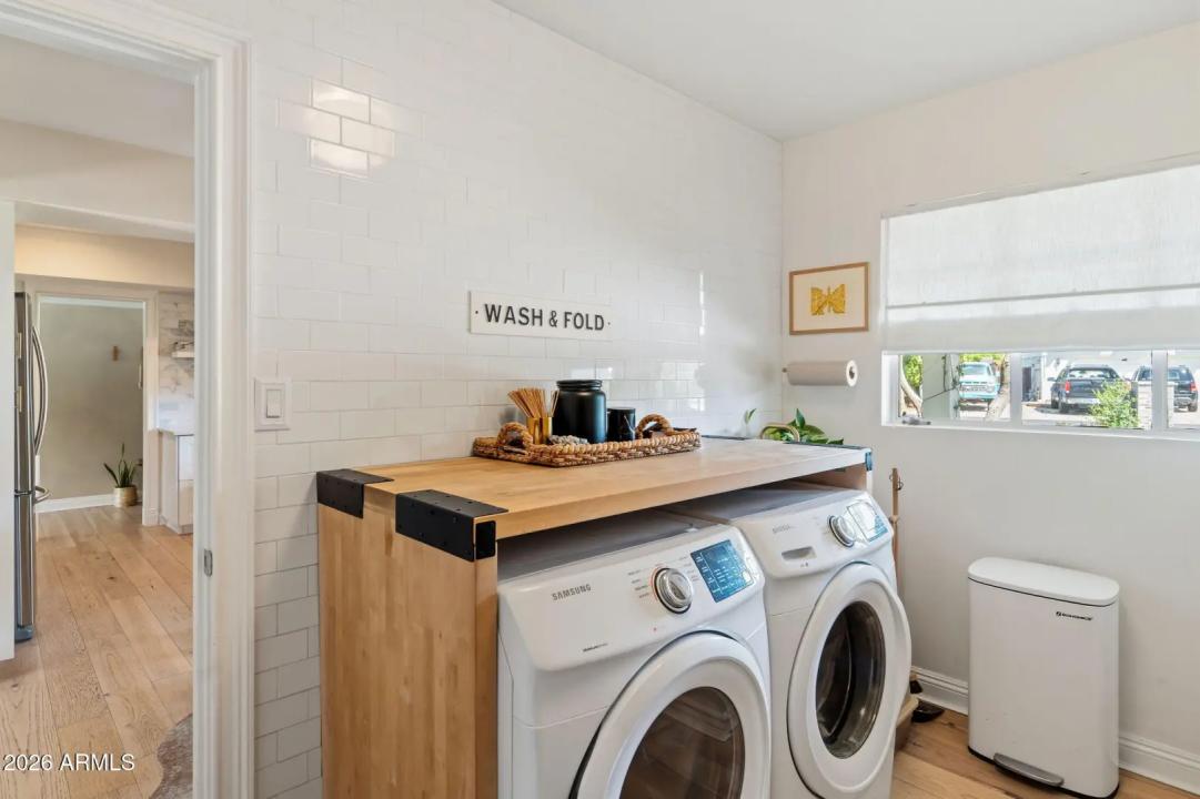 Real Estate Picture 22