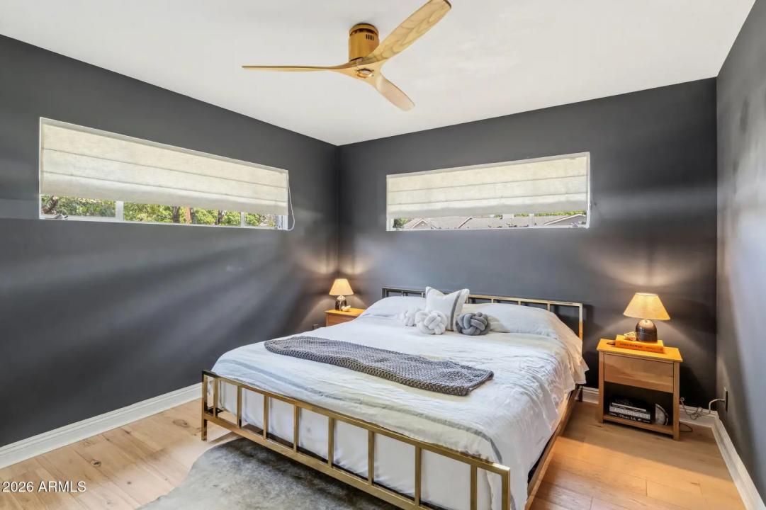 Real Estate Picture 19