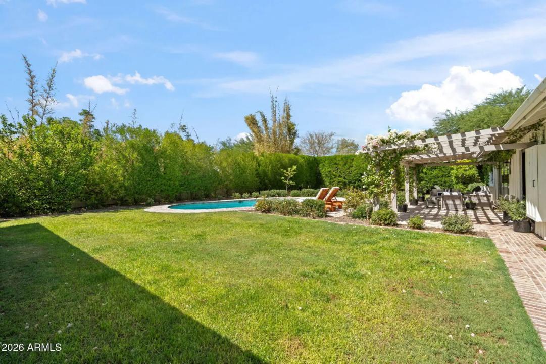 Real Estate Picture 31
