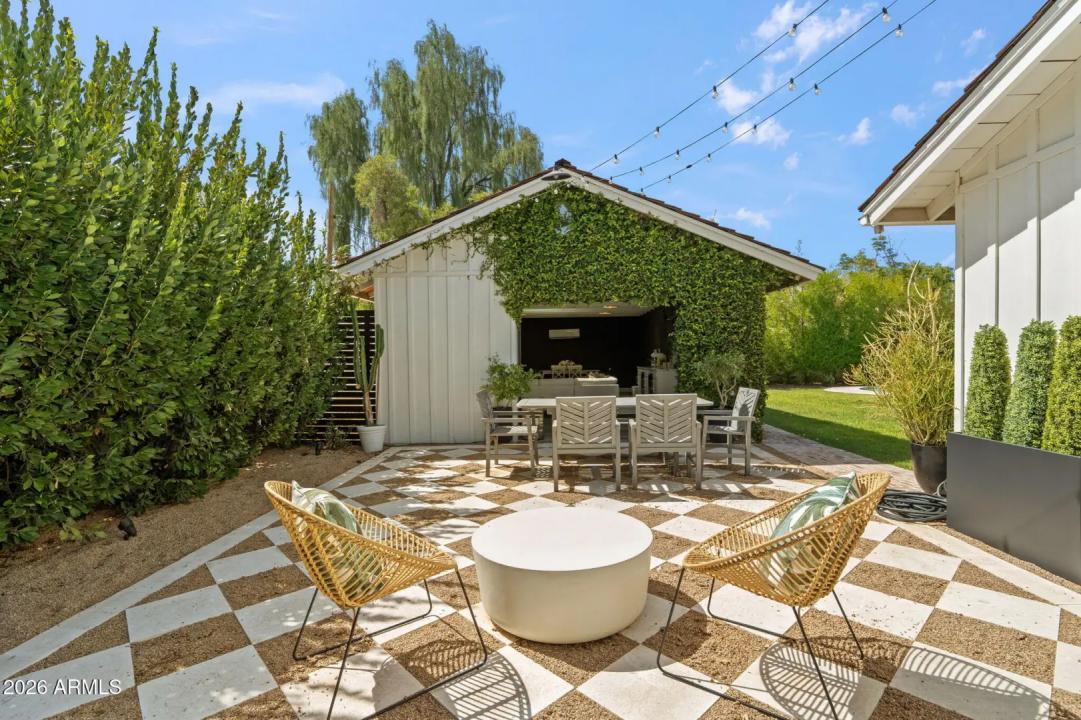 Real Estate Picture 26
