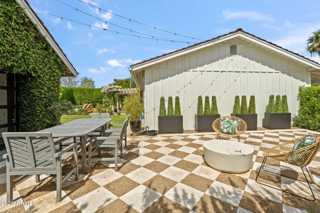 Real Estate Picture 27