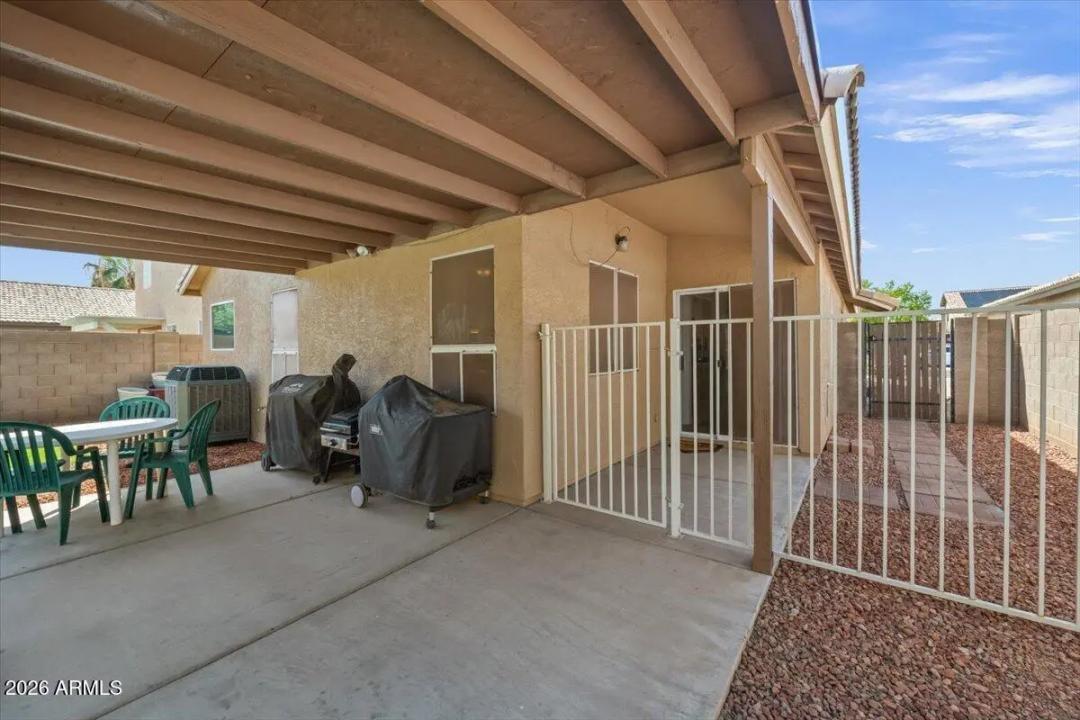 Real Estate Picture 38