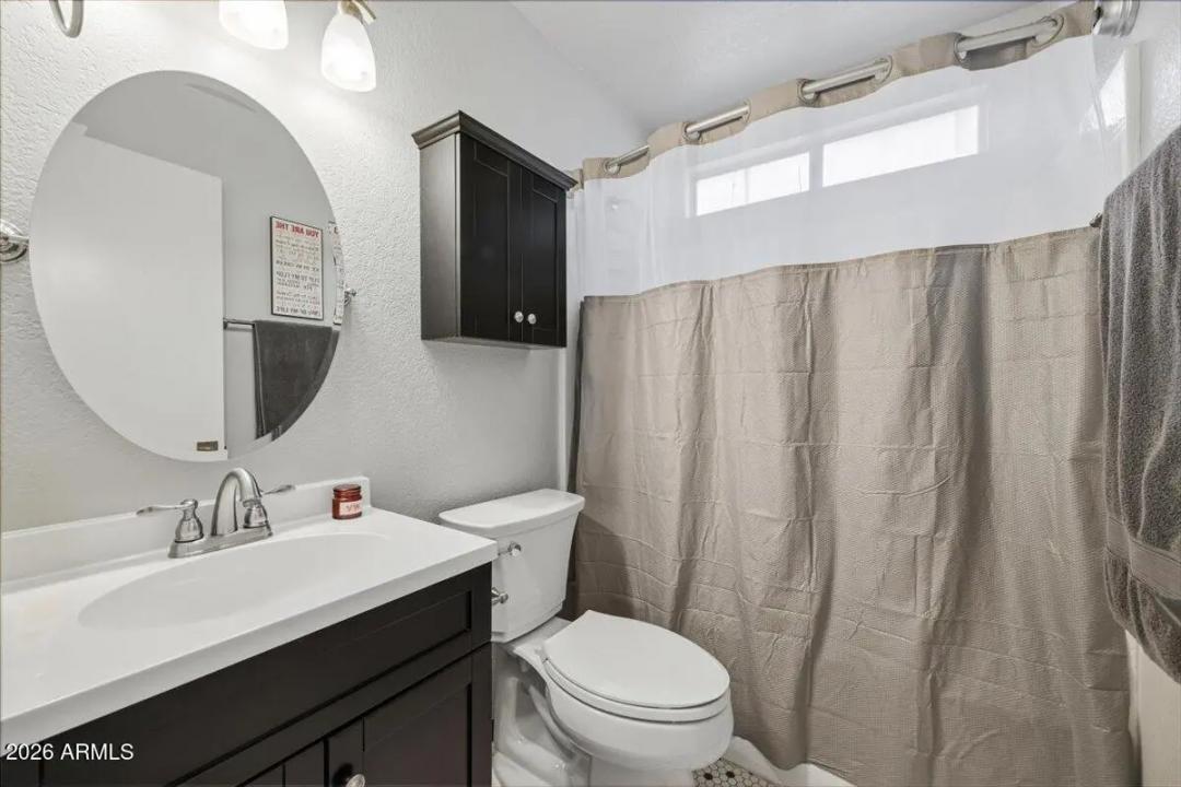 Real Estate Picture 29
