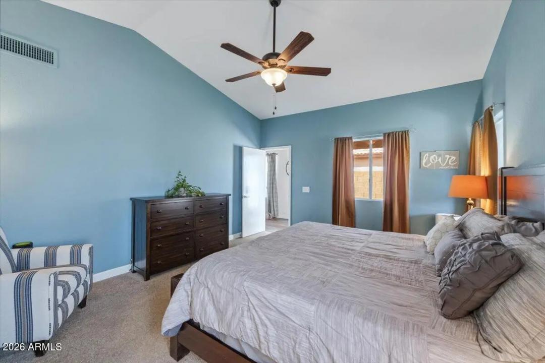 Real Estate Picture 19