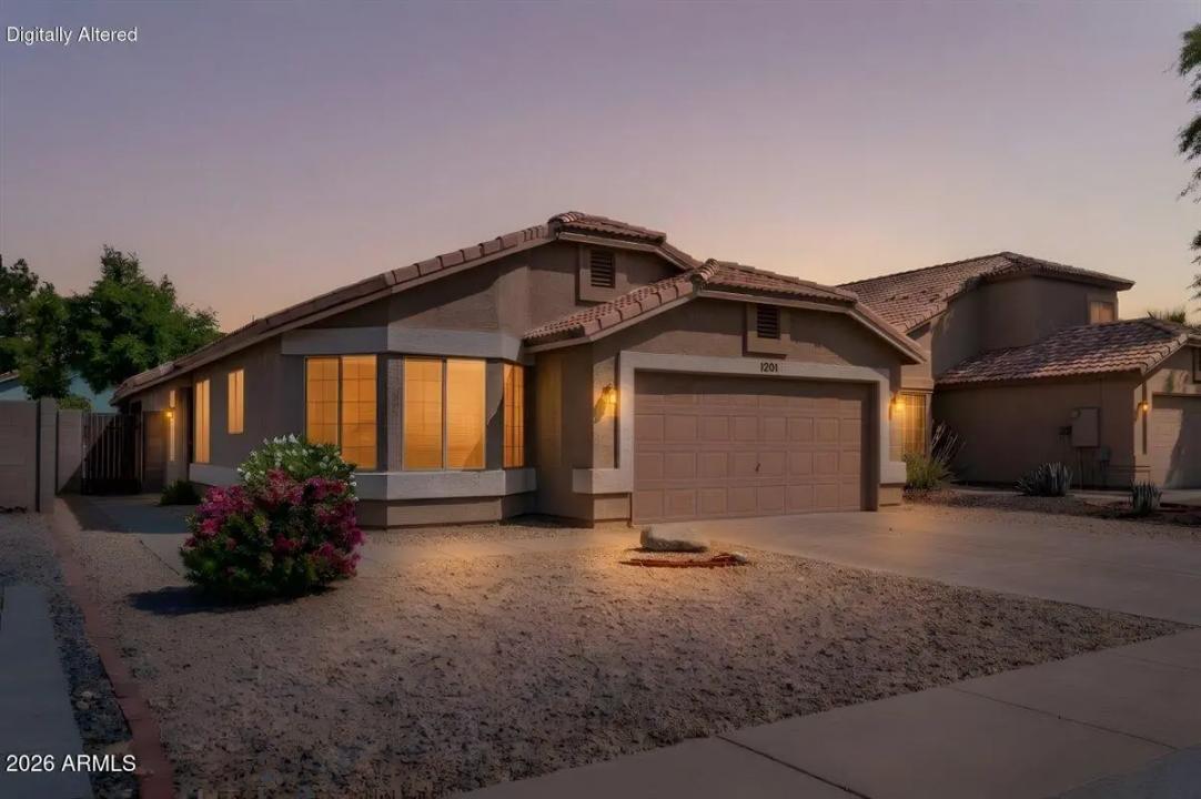 Real Estate Picture 1