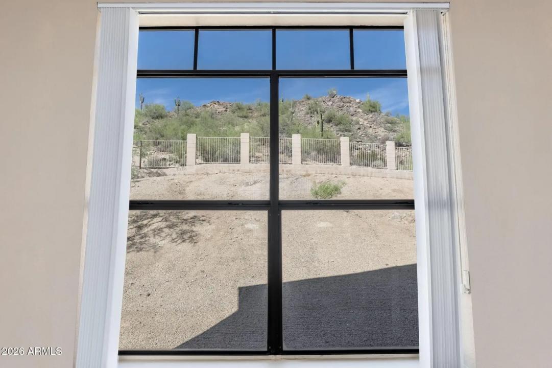 Real Estate Picture 8