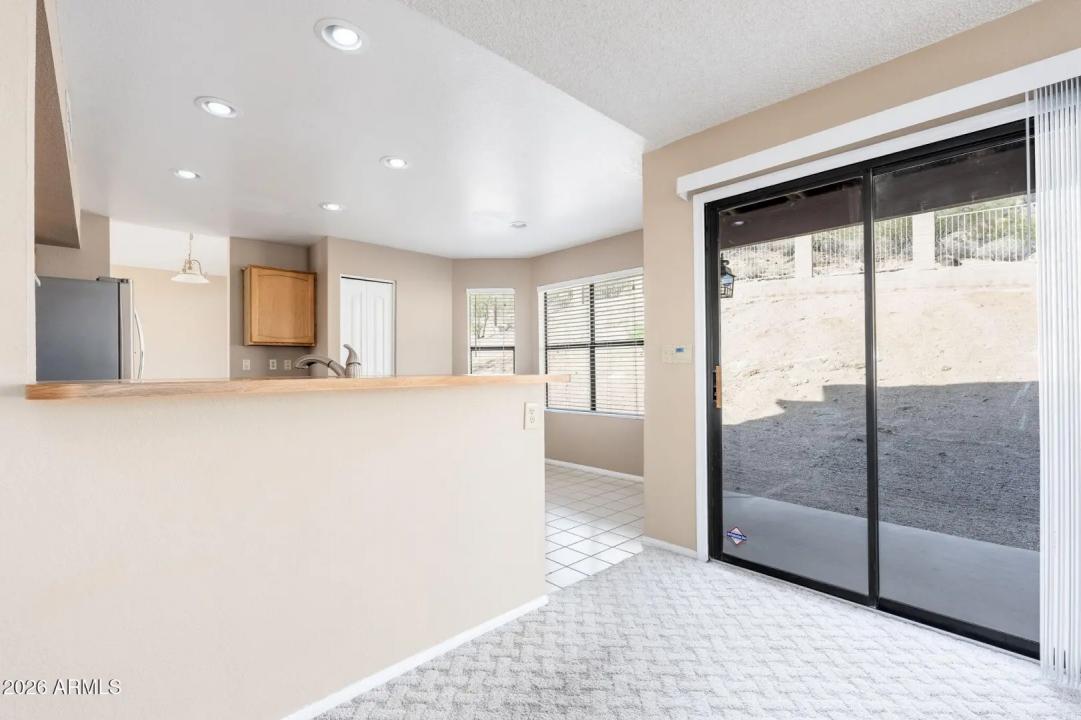 Real Estate Picture 13