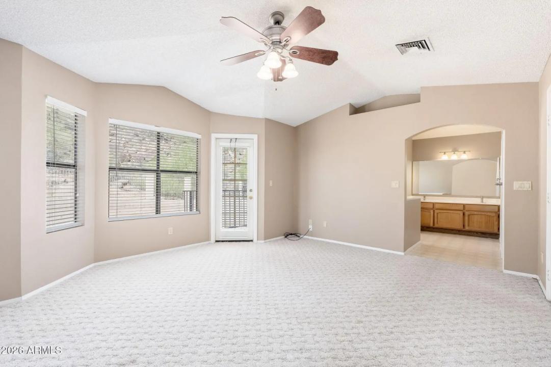 Real Estate Picture 20