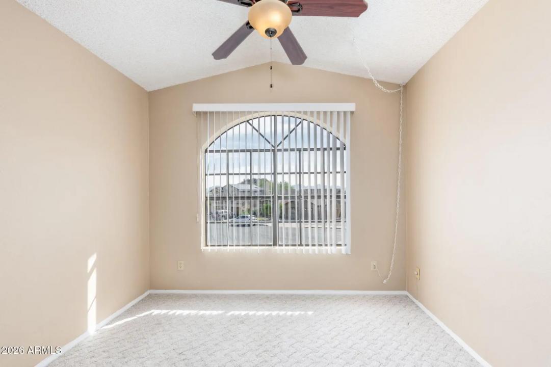 Real Estate Picture 29