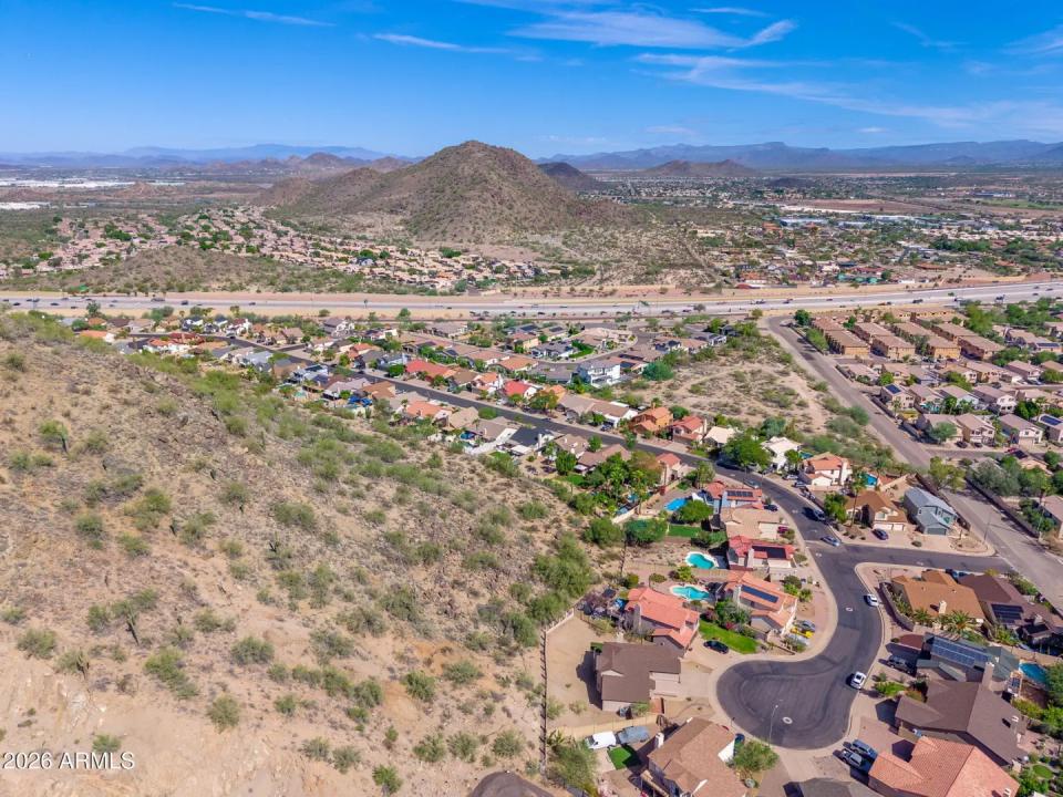 Real Estate Picture 44