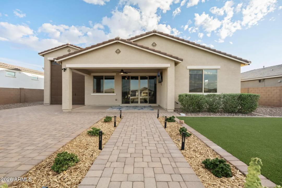 Real Estate Picture 17