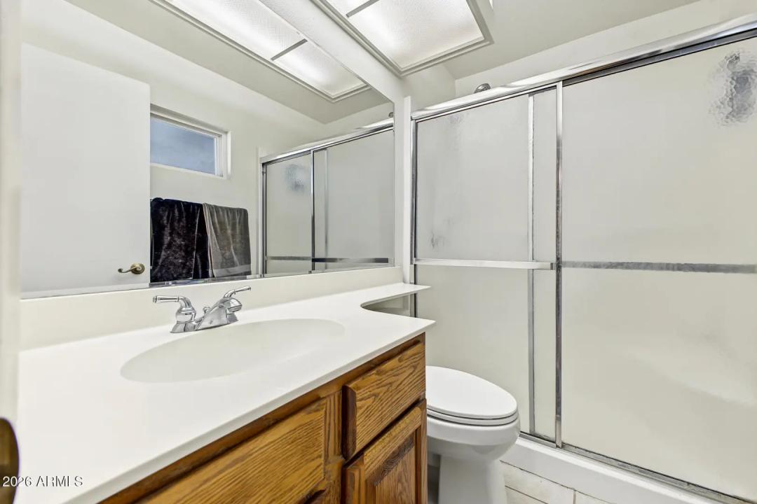 Real Estate Picture 18