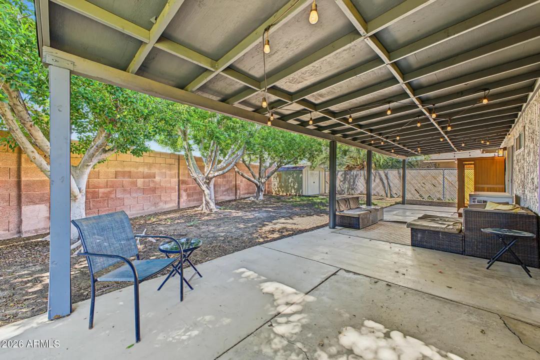 Real Estate Picture 24