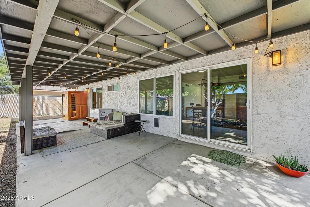 Real Estate Picture 25