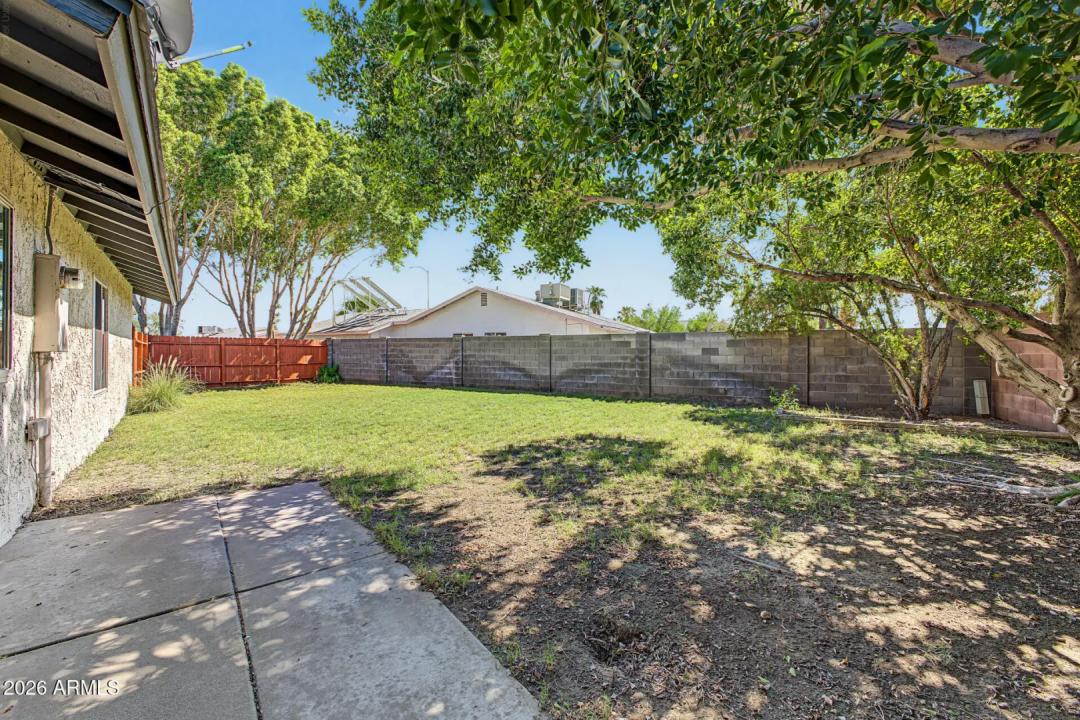 Real Estate Picture 28