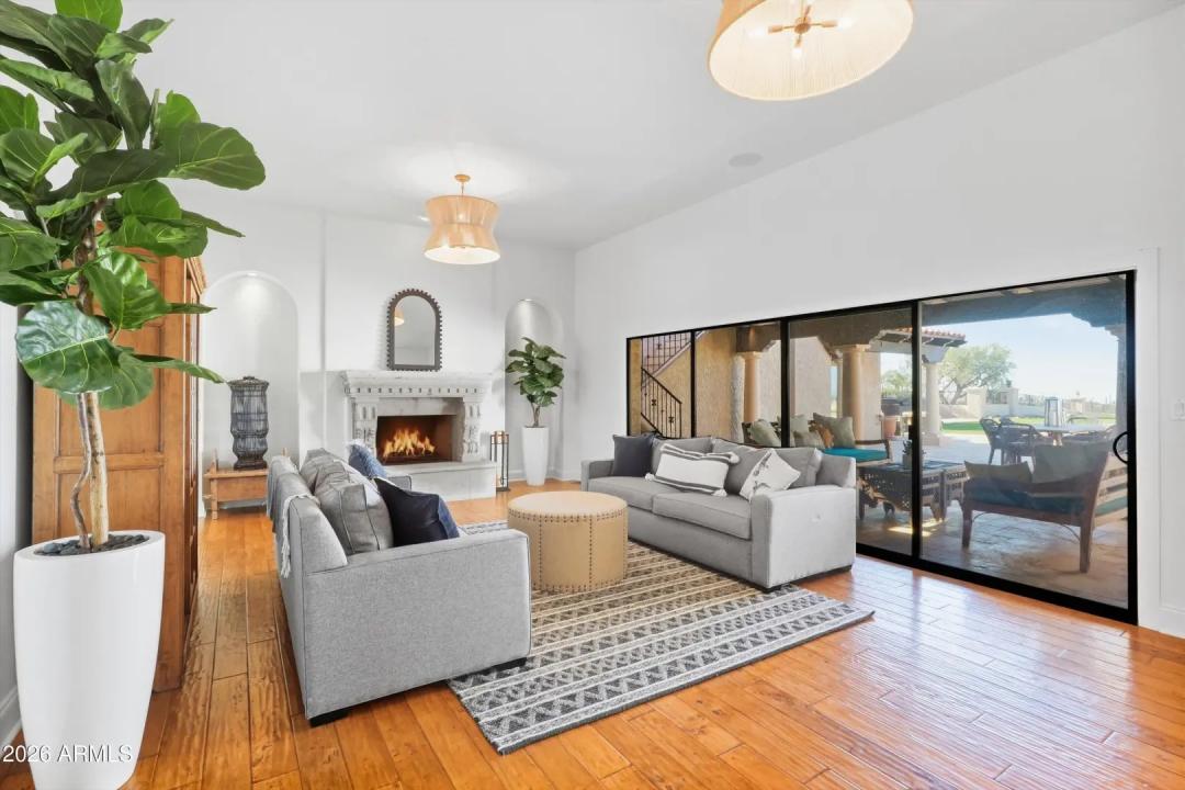 Real Estate Picture 27