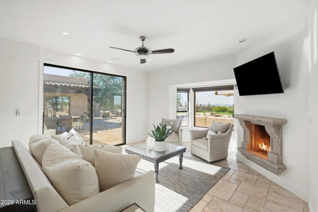 Real Estate Picture 32