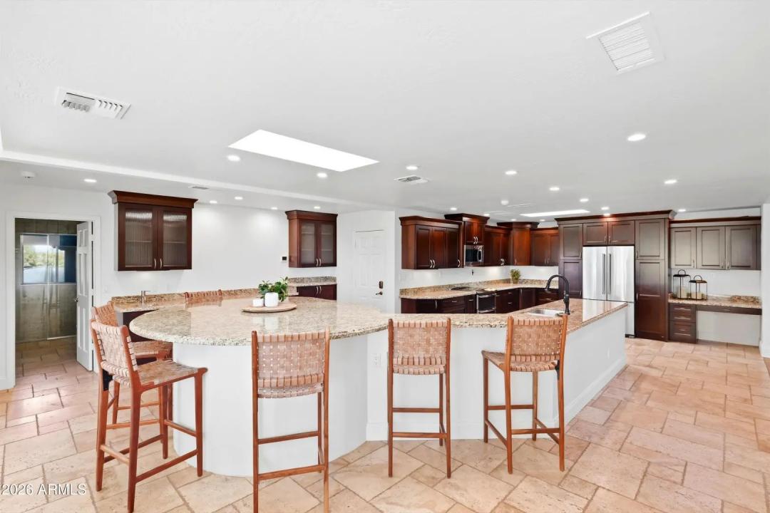 Real Estate Picture 31