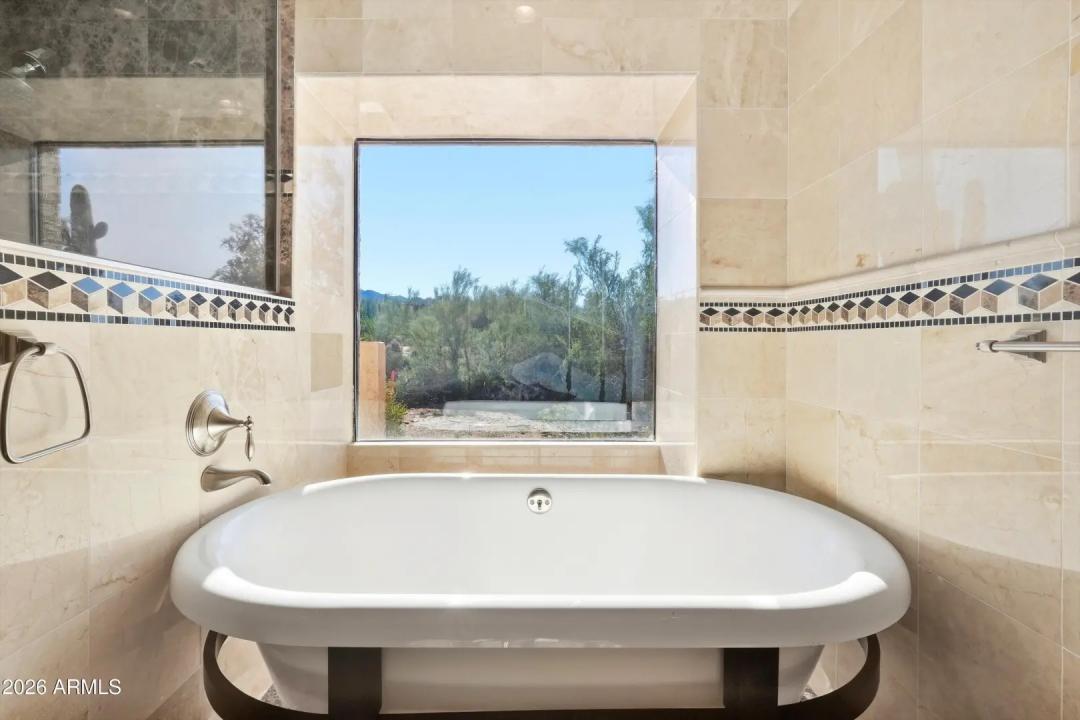 Real Estate Picture 39