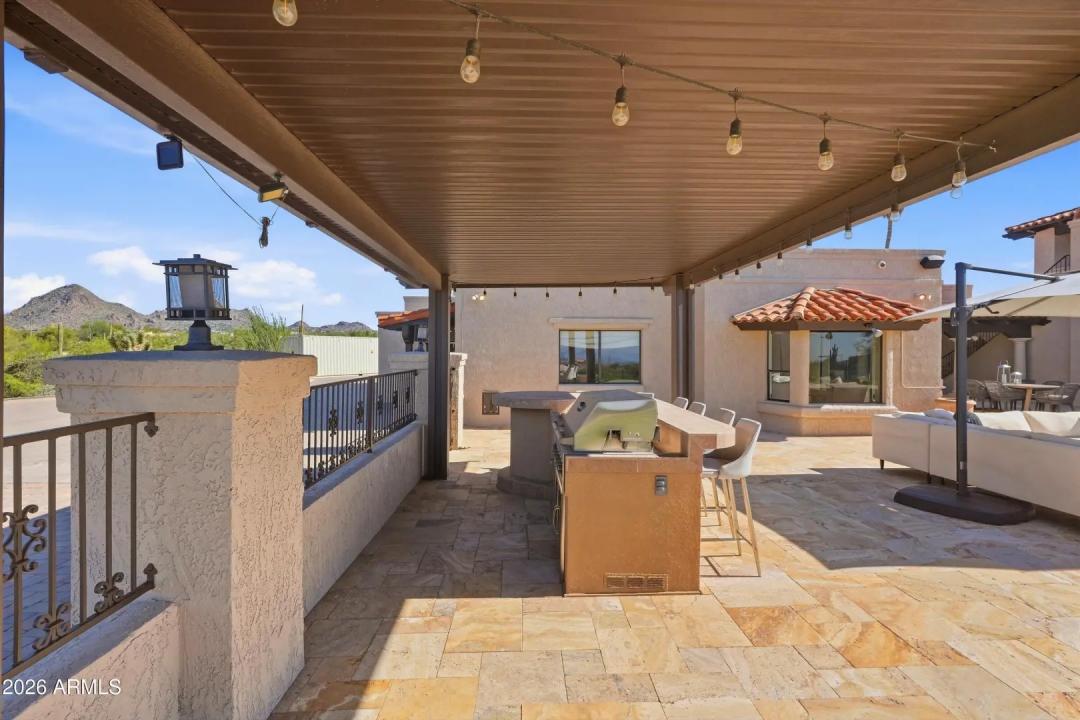 Real Estate Picture 15