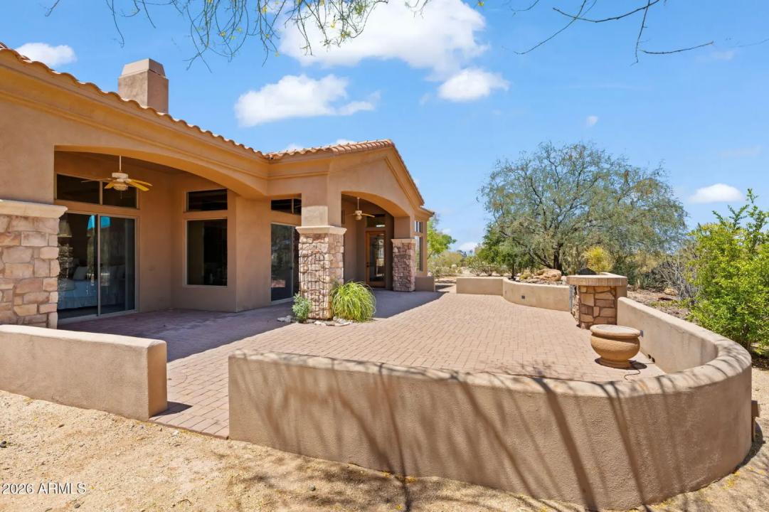 Real Estate Picture 37