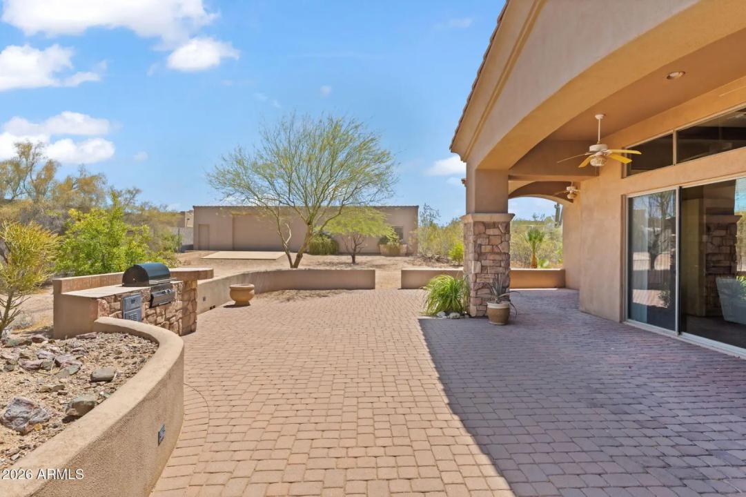 Real Estate Picture 39