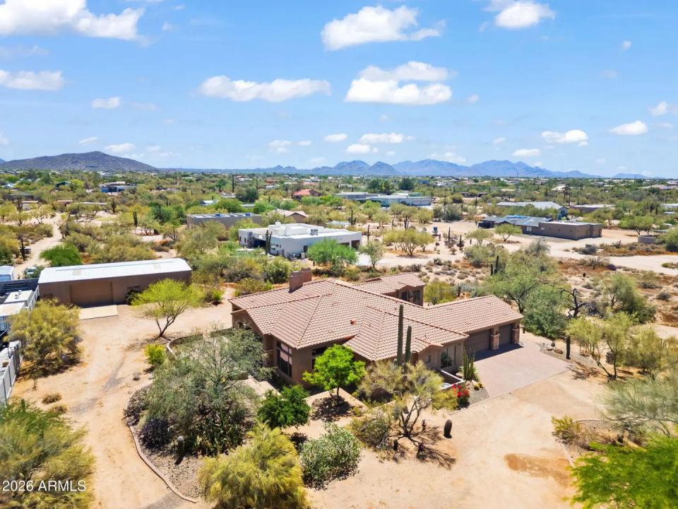 Real Estate Picture 45
