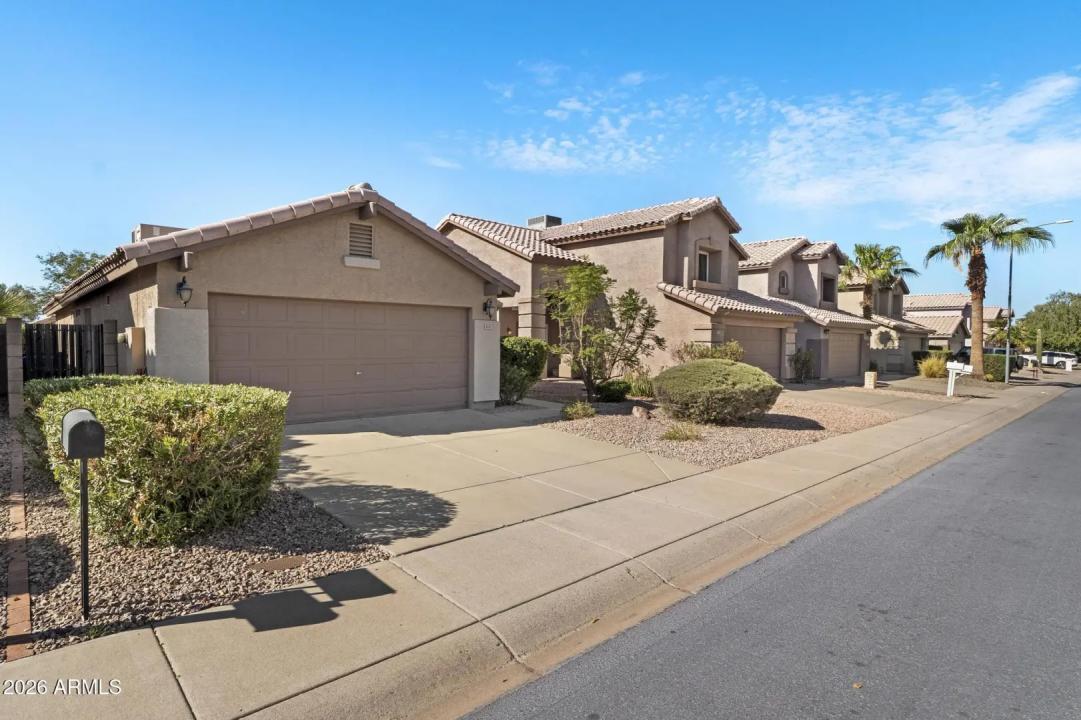 Real Estate Picture 2