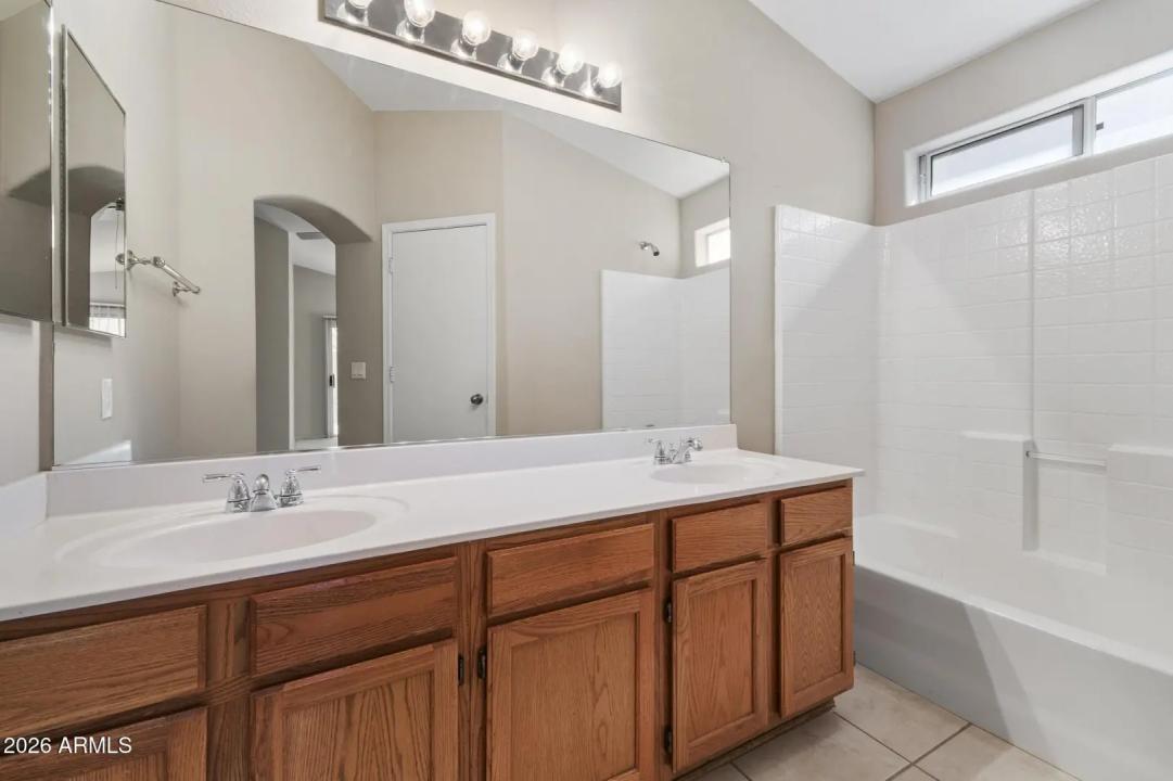 Real Estate Picture 21
