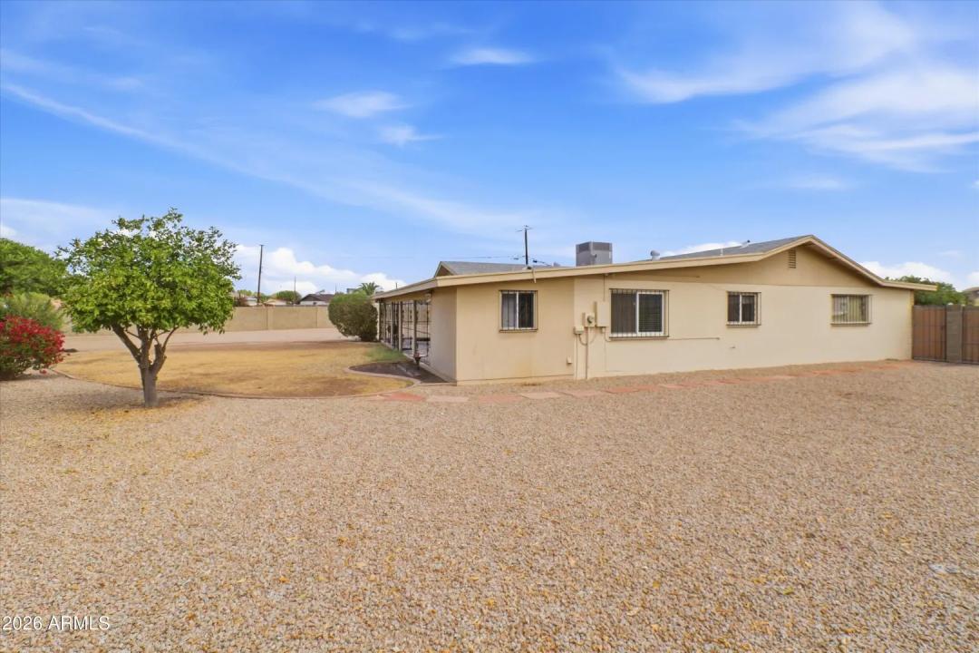 Real Estate Picture 18