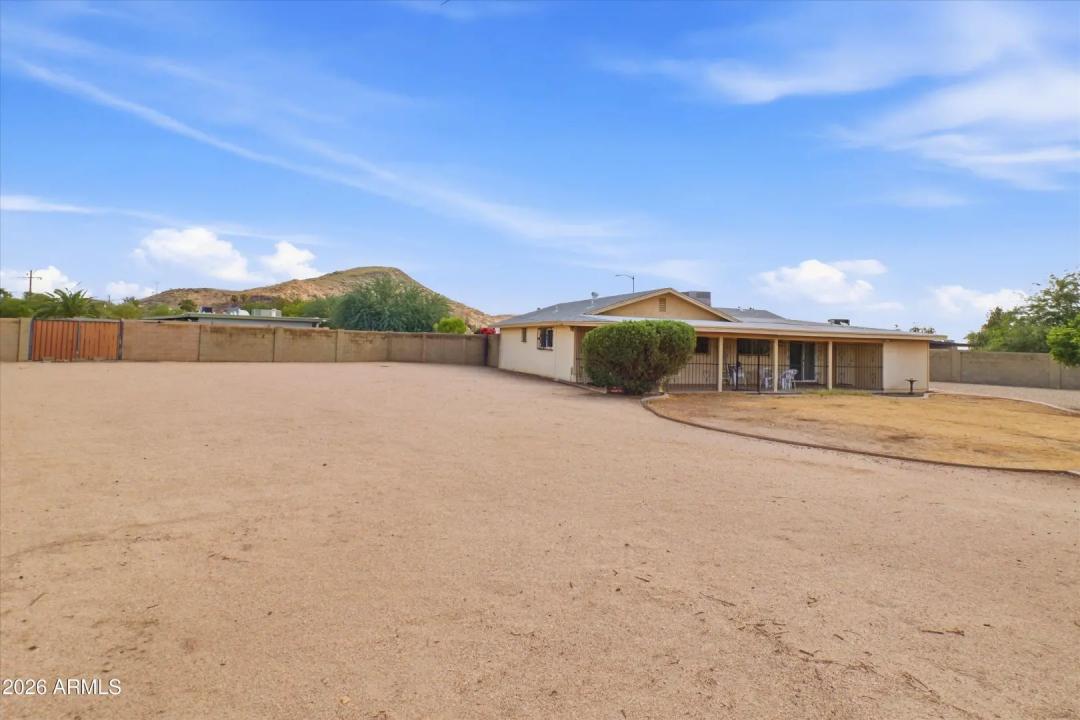 Real Estate Picture 19