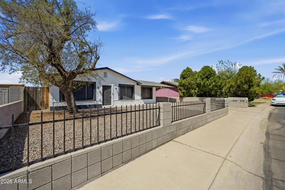 Real Estate Picture 29