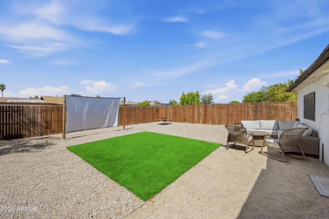 Real Estate Picture 26