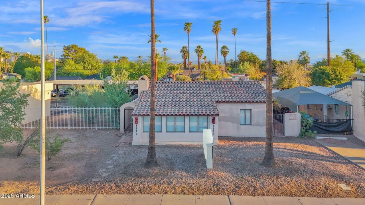 Real Estate Picture 35