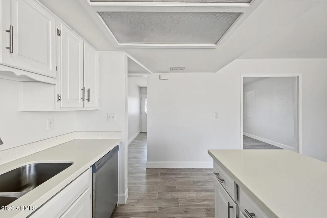 Real Estate Picture 10