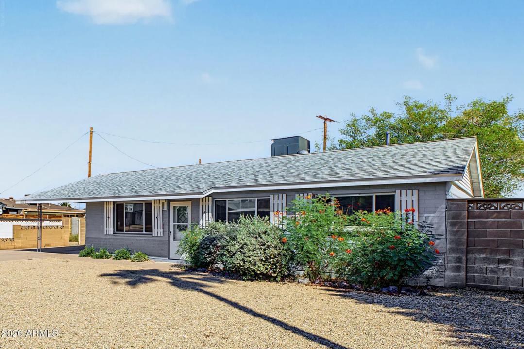Real Estate Picture 2