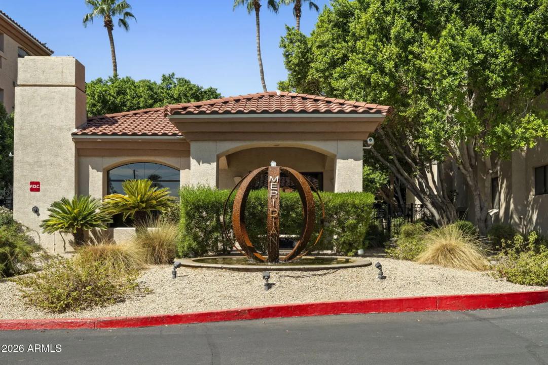 Real Estate Picture 2