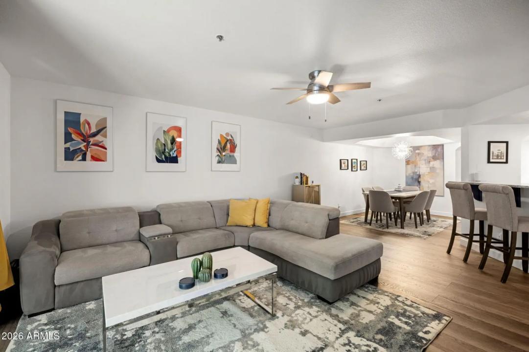 Real Estate Picture 10