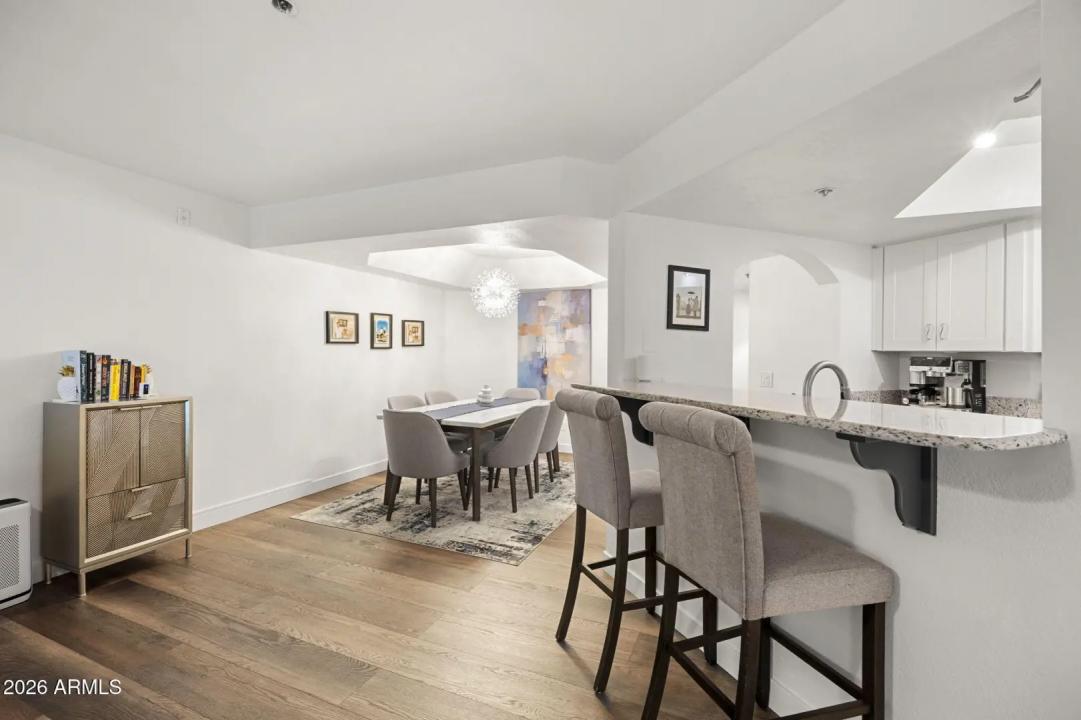 Real Estate Picture 13