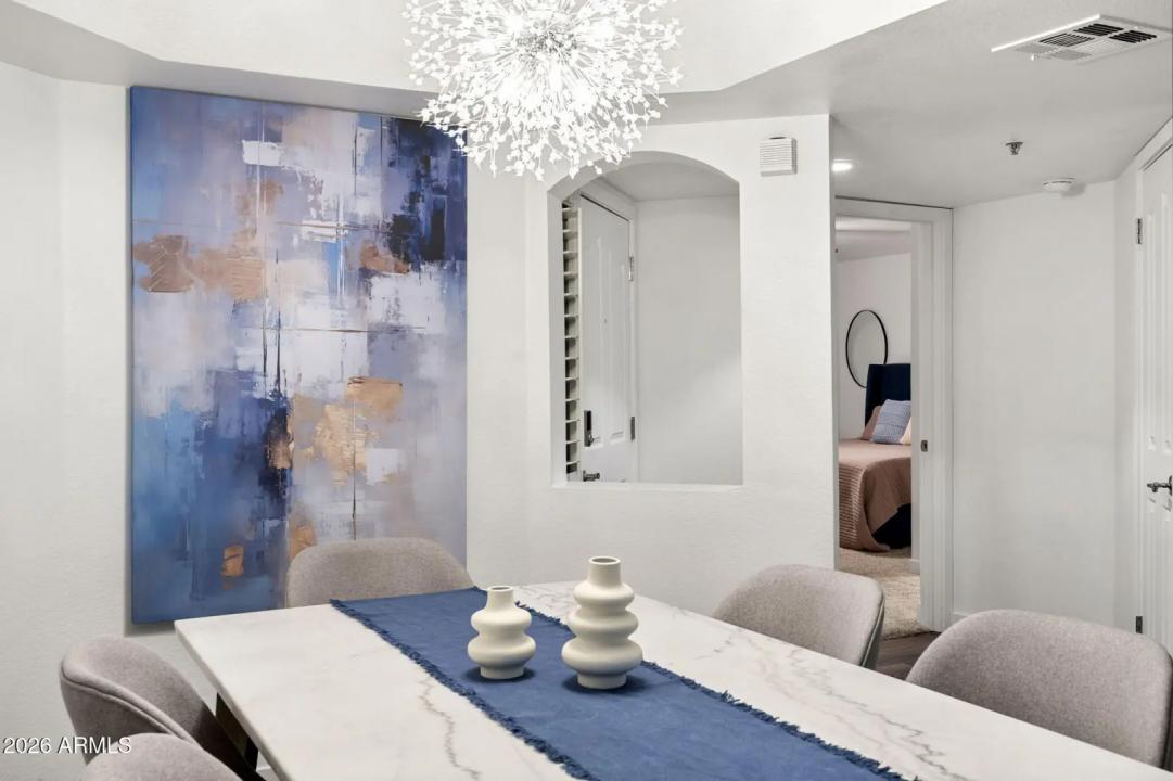 Real Estate Picture 17