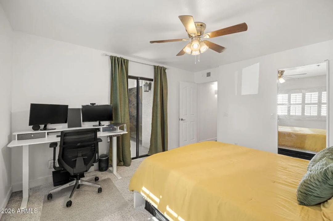 Real Estate Picture 34