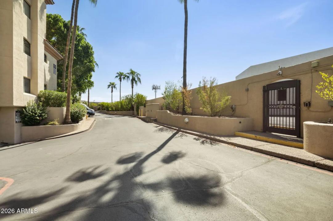 Real Estate Picture 48