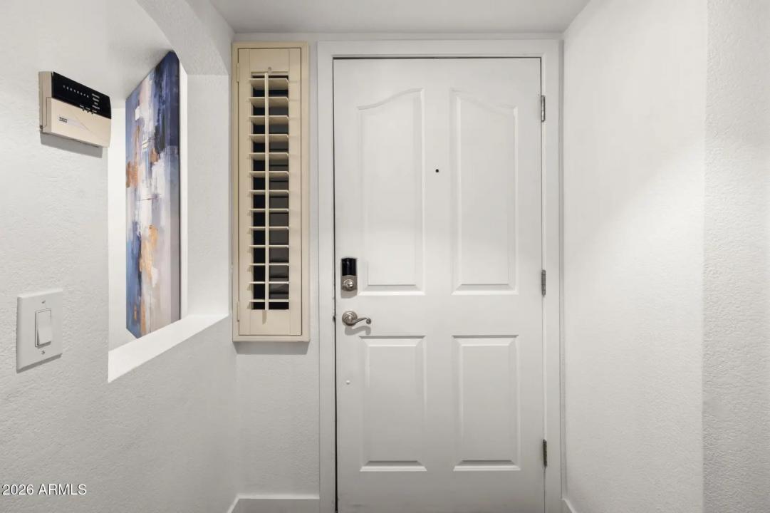 Real Estate Picture 5
