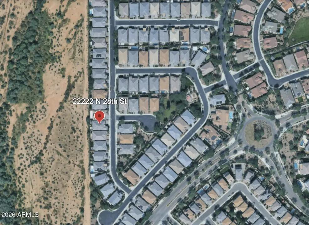 Real Estate Picture 5