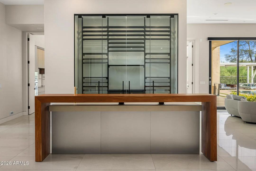 Real Estate Picture 13